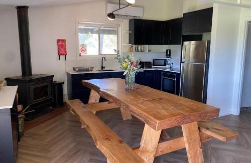 Strath Creek House | The Village Green Bunkhouse