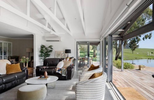 Strath Creek House | The Village Green Estate