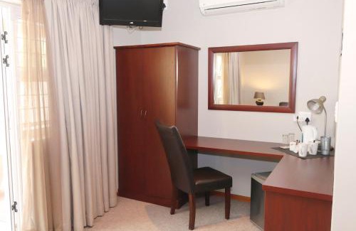 Ceres House | The Village Guesthouse