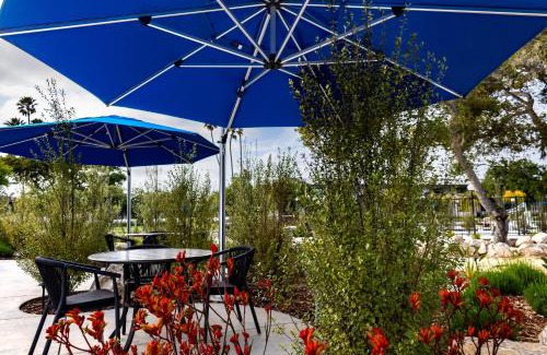 Vandenberg Village Hotel | The Village Inn