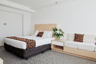 Townsville Hotel | The Ville Resort - Casino
