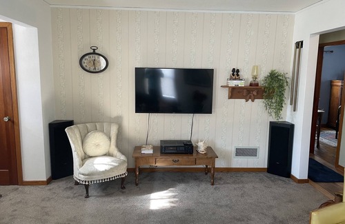 Berne House | The Vintage House offers a quaint place for guests to stay in Berne, Indiana.