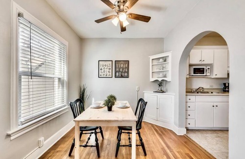 Lower Greenville Apartment | The Vintage Stellar on Lower-Greenville