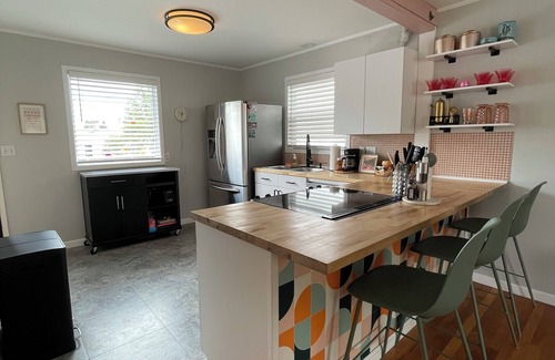 Benson House | The Violet Villa - Cozy 2 bedroom Benson cutie