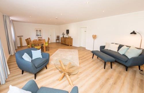 Neerdar House | The Waldhaus Modern retreat