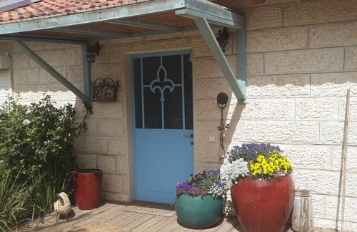 Bar Giyora House | The Walnut House - A beautiful country cottage near Jerusalem