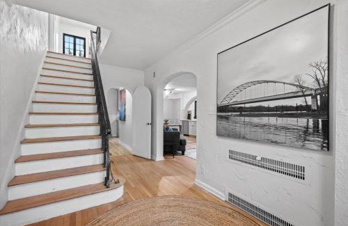 Shadyside House | The Walnut Suites - The Family Suite