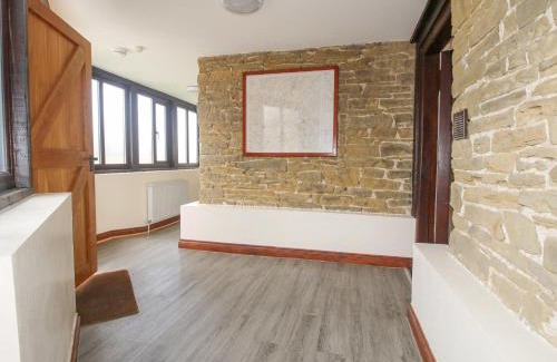 Craven Arms House | The Walton