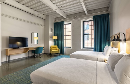 Hamilton Hotel | The Warehouse Hotel at Champion Mill