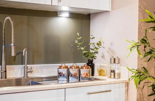 Maidstone Apartment | The WaterHouse Avenue by Kandara 5 Star City Home in Maidstone