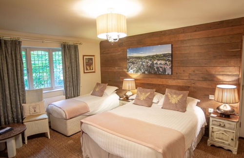 Tuckenhay Bed & Breakfast | The Watermans Arms