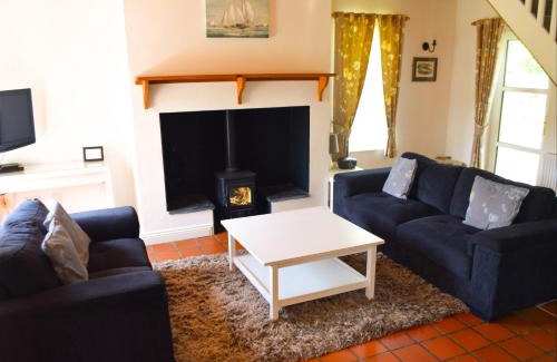 Dromineer House | The Waterside Cottages