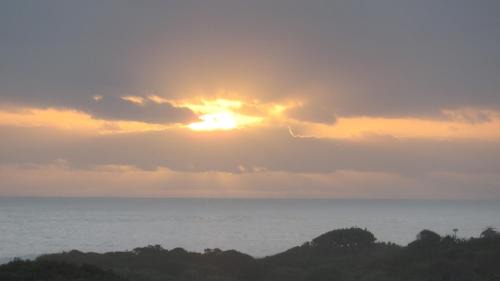 Sandbaai House | The Waves of Schulphoek