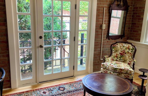Downtown Apartment | The Wedgewood Inn/Historic Frederick Maryland