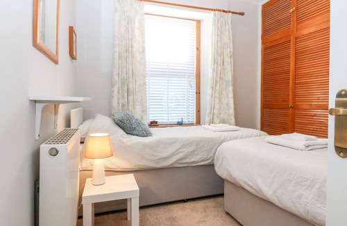 Peebles Cottage | THE WEE COORIE, family friendly, with open fire in Peebles