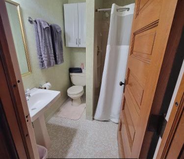Waterloo Bed & Breakfast | The Weis Mansion Bed and Breakfast