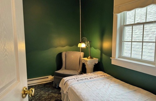 Peterson Hotel | The Wen Inn formerly Andor Wenneson