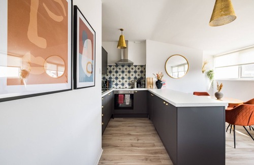 West Hampstead Apartment | The West Hampstead Retreat - Modern & Bright 1BDR Apartment