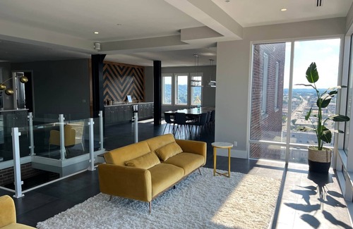Huntington Apartment | The West Virginia Penthouse