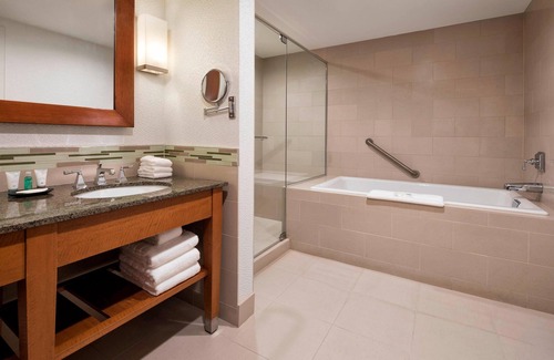 Edina Hotel | The Westin Edina Galleria