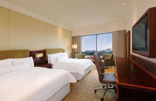 Mundhwa Hotel | The Westin Pune Koregaon Park