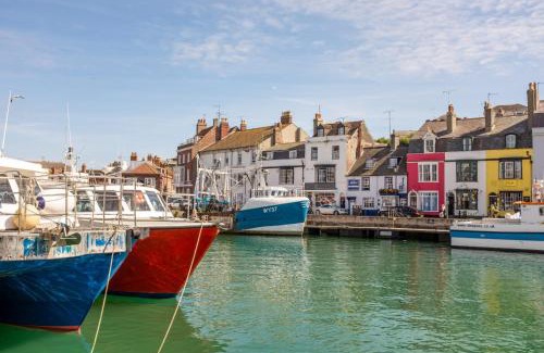 Weymouth House | The Weymouth House holiday home in Dorset