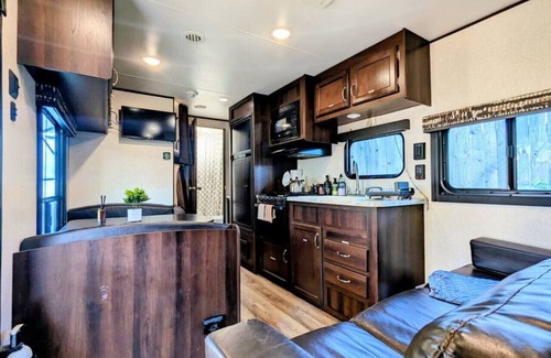 Barton Hills House | The Wheels of Wonderment: Central Austin RV Oasis