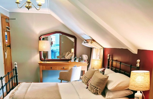Cowal Peninsula Bed & Breakfast | The Whistlefield Inn