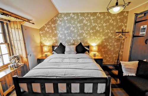 Cowal Peninsula Bed & Breakfast | The Whistlefield Inn