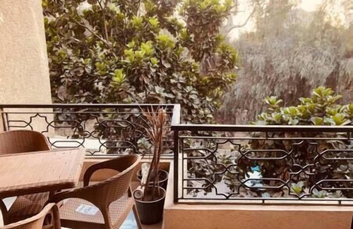 Maadi Apartment | The White Coconut Stay