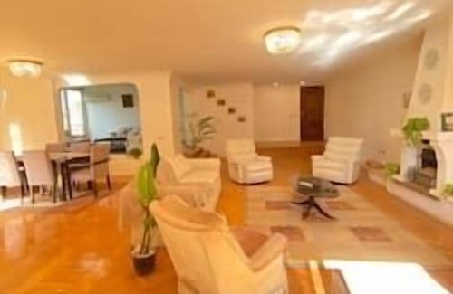 Maadi Apartment | The White Coconut Stay