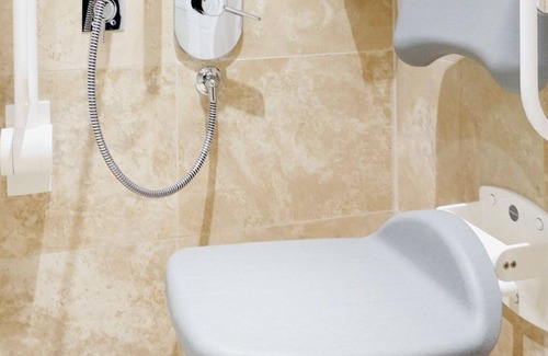 Swindon Hotel | The White Hart