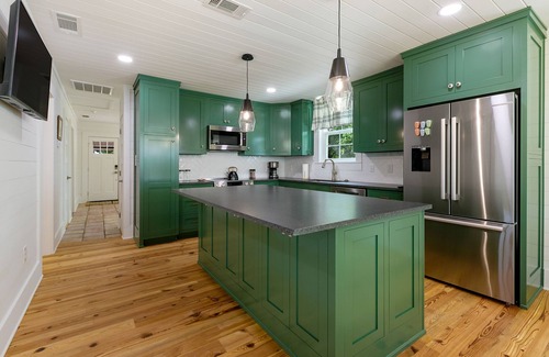 Covington House | The White House at HH