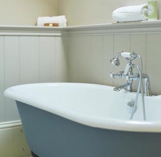 Deepdale Bed & Breakfast | The White House