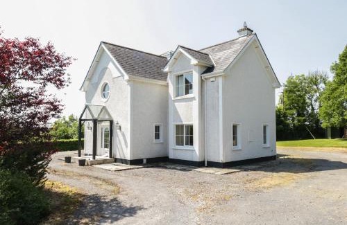 Drumshanbo House | The White House