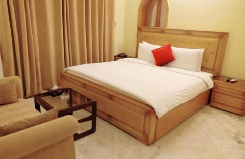 F-6 Sector House | The White House Islamabad