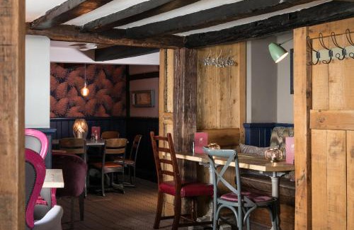 Tenterden Hotel | The White Lion