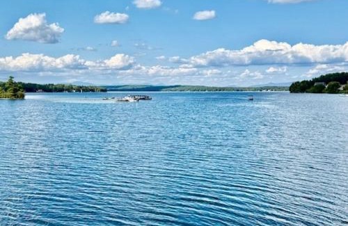 Lochmere House | The Winnisquam Jewel-An Elegant Lakefront Retreat