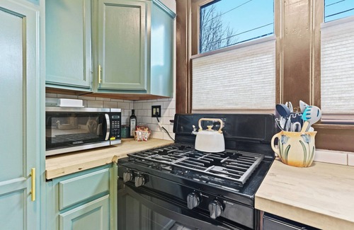 Franklin House | The Winston House - Cozy 3Br/2BA