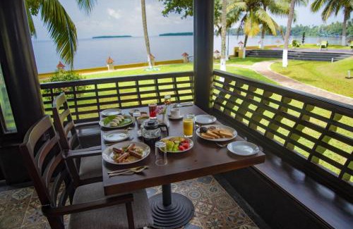 Thanneermukkom Resort | The World Backwaters, Alleppey