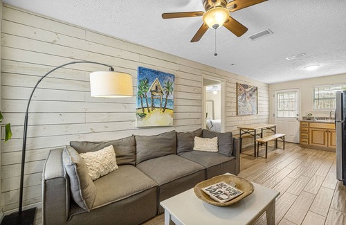 Panama City Beach Cottage | The Yard 2 Bedroom Cottage
