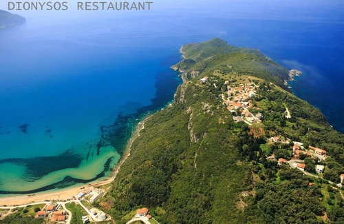 Afionas House | The Zeus Throne Resort