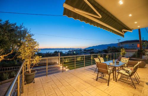 Paralia Vergas House | THEA Seaview Luxury Living
