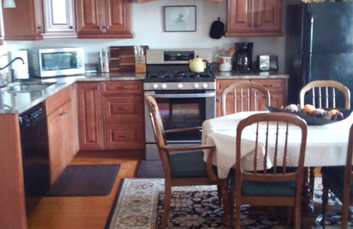 Three Forks Apartment | Thee Forks Mt. Historic 1910 Bryant Hotel 28 Minutes From Bozeman Montana