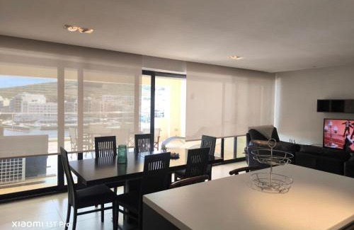 Marsalforn Apartment | Theo's Court Sea View