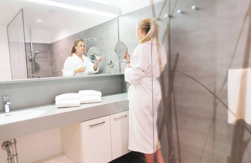 Bad Buchau Hotel | Thermenhotel Gesundheits-Bad Buchau