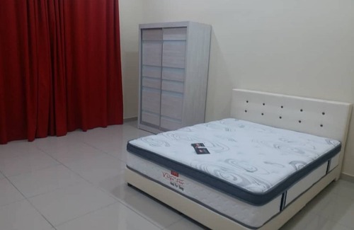 Sungai Pelek House | Thibas Homestay Sungai Pelek