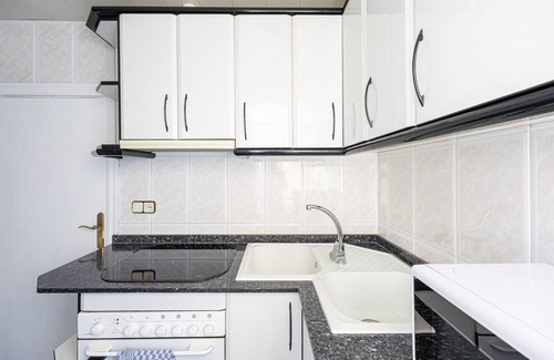 Cornella de Llobregat Apartment | This apartment is a 2 bedroom(s), 1 bathrooms, located in Cornellà de Llobregat, Catalunya.