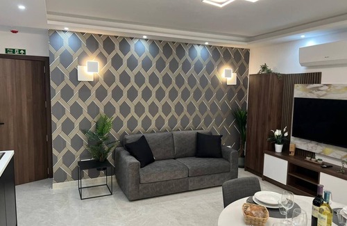 Bugibba Apartment | This apartment is a 1 bedroom(s), 1 bathrooms, located in San Pawl il-Baħar, null.