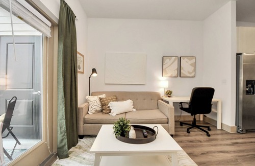 Addicks Apartment | This apartment is a 0 bedroom(s), 1 bathrooms, located in Houston, TX.